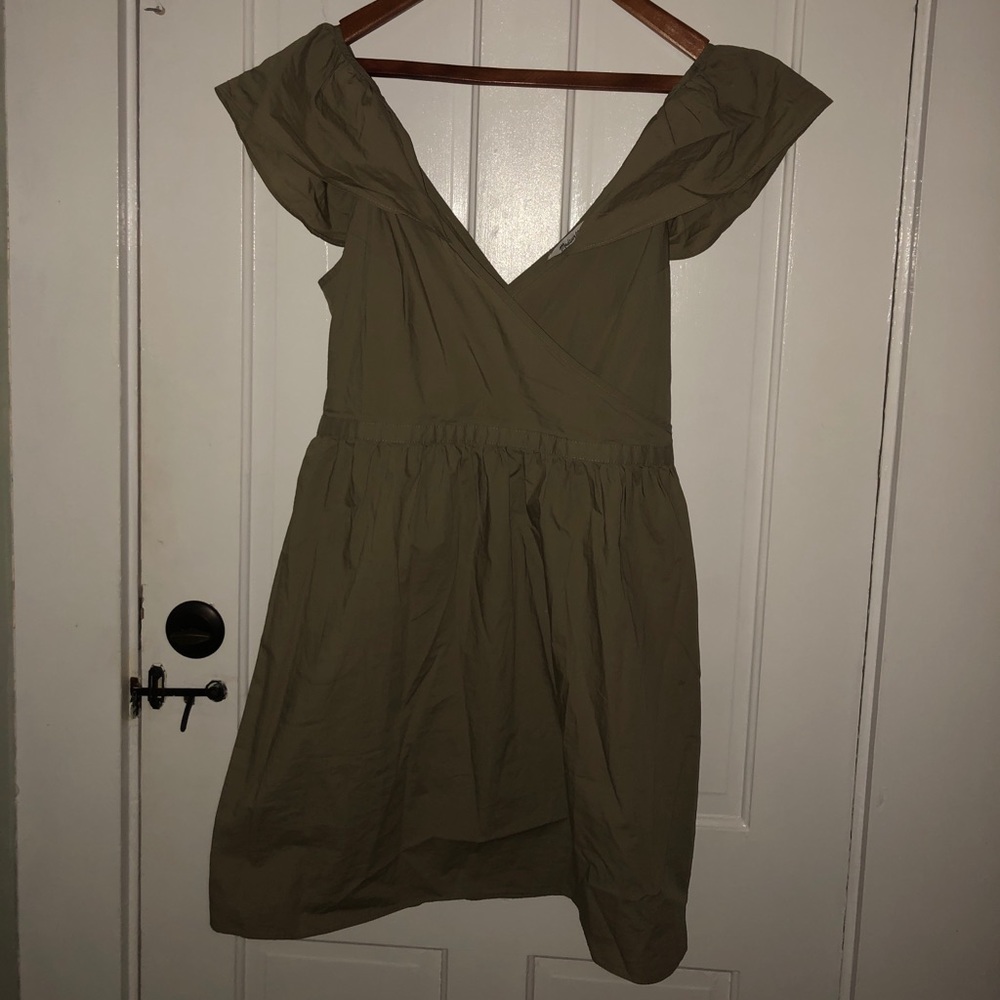 Madewell dress.